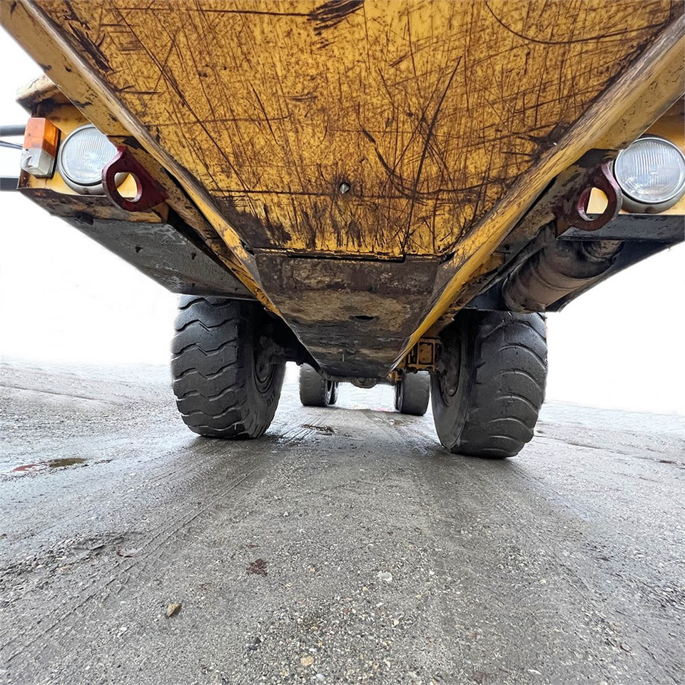 Camion articulat Volvo A20: Foto 31