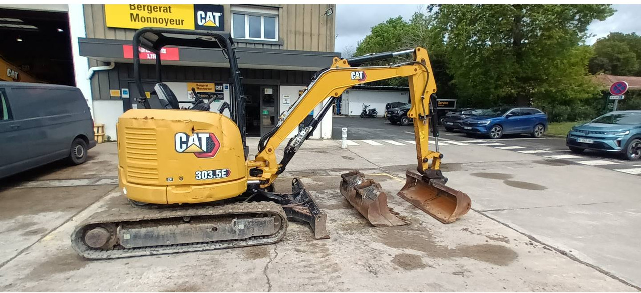 CAT 303.5E CR - Excavator pe şenile: Foto 1 CAT 303.5E CR - Excavator pe şenile: Foto 1