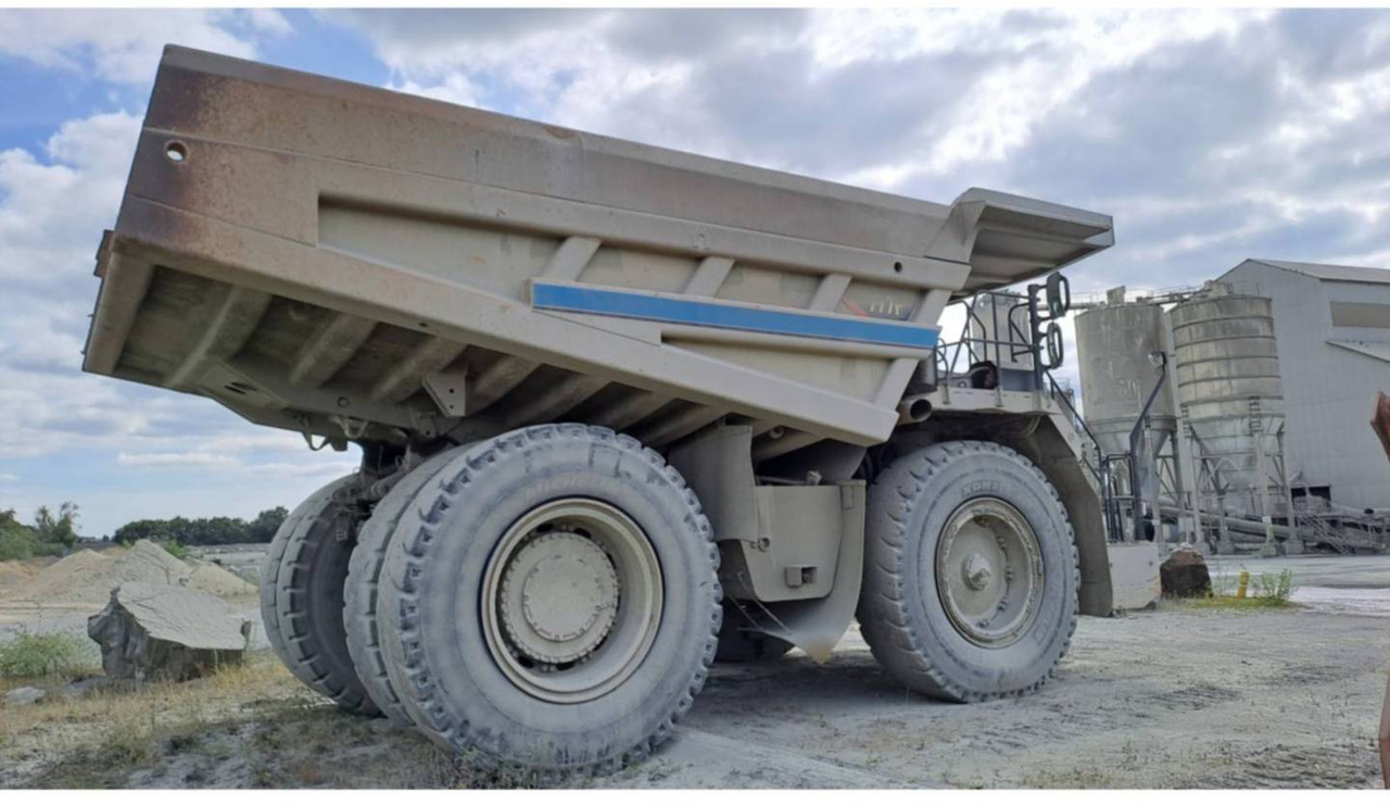 CAT 777F - Camion minier: Foto 3 CAT 777F - Camion minier: Foto 3