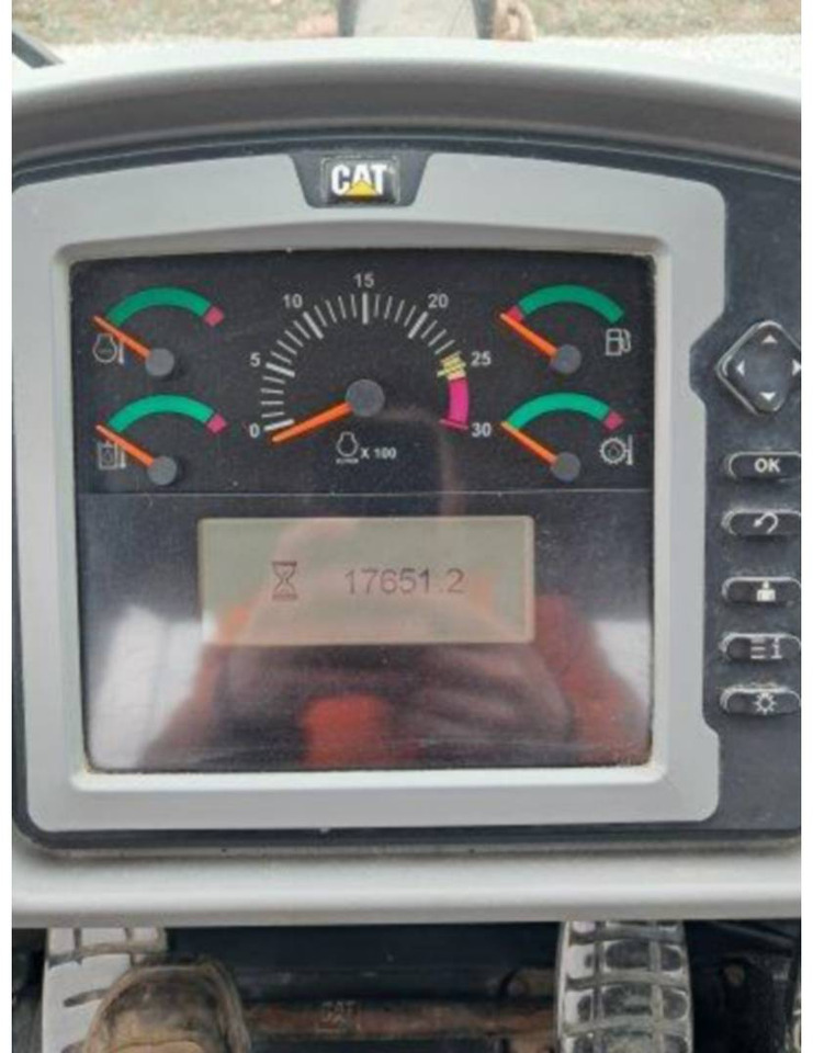 CAT 972K - Încărcător frontal pe pneuri: Foto 5 CAT 972K - Încărcător frontal pe pneuri: Foto 5