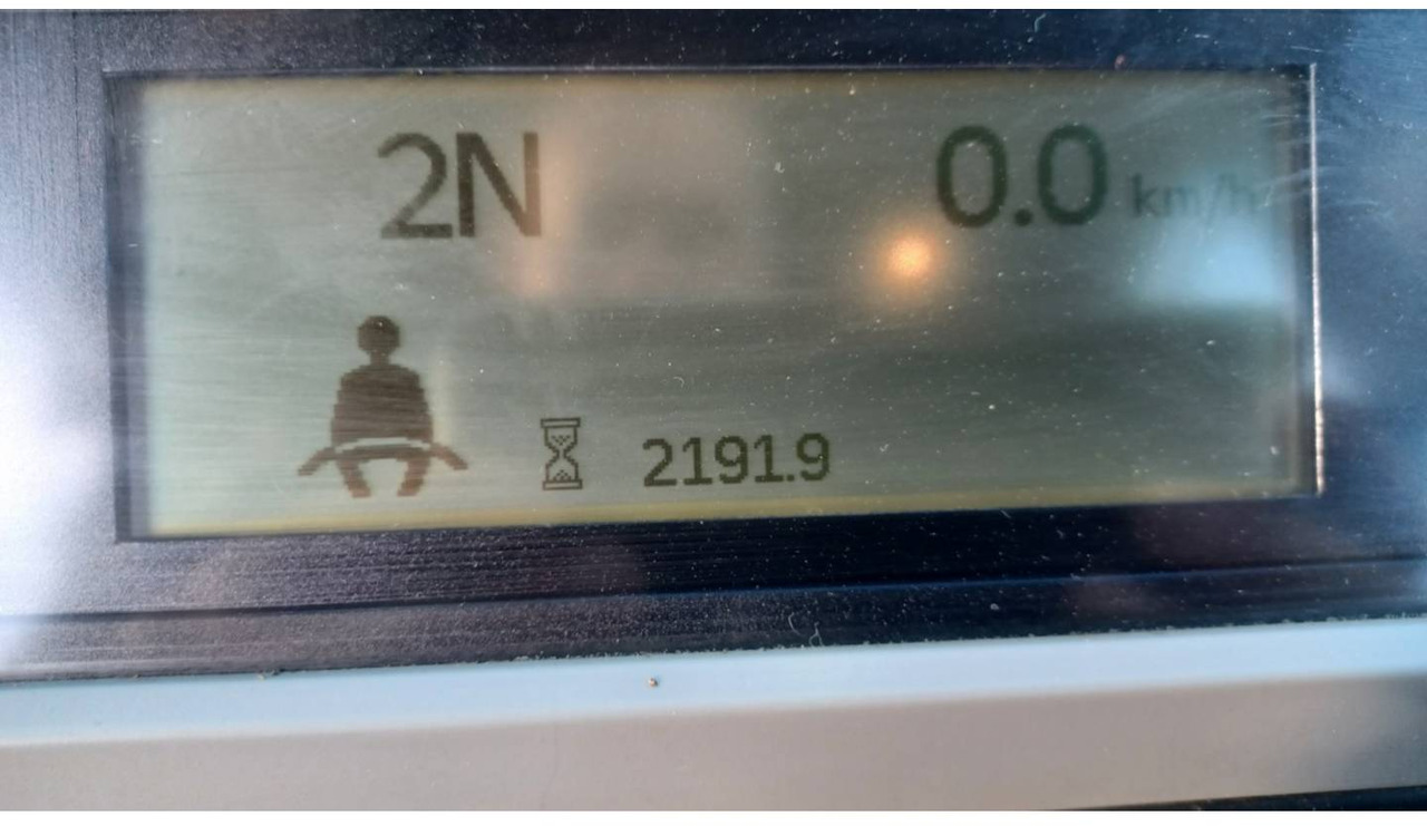 Încărcător frontal pe pneuri CAT 972M: Foto 14 Încărcător frontal pe pneuri CAT 972M: Foto 14