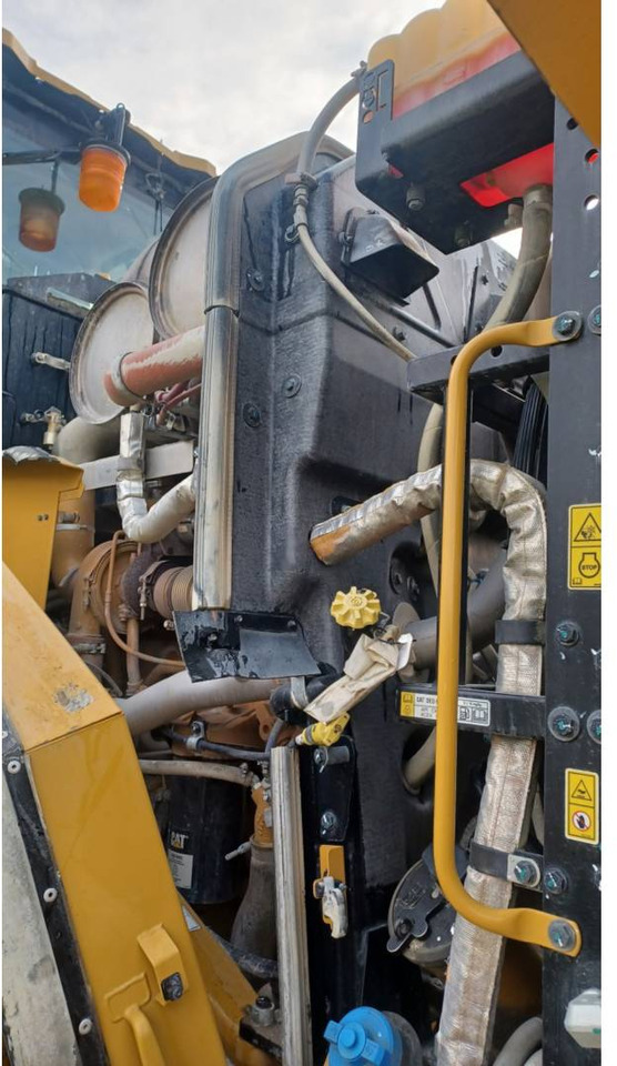 Încărcător frontal pe pneuri CAT 972M: Foto 21 Încărcător frontal pe pneuri CAT 972M: Foto 21