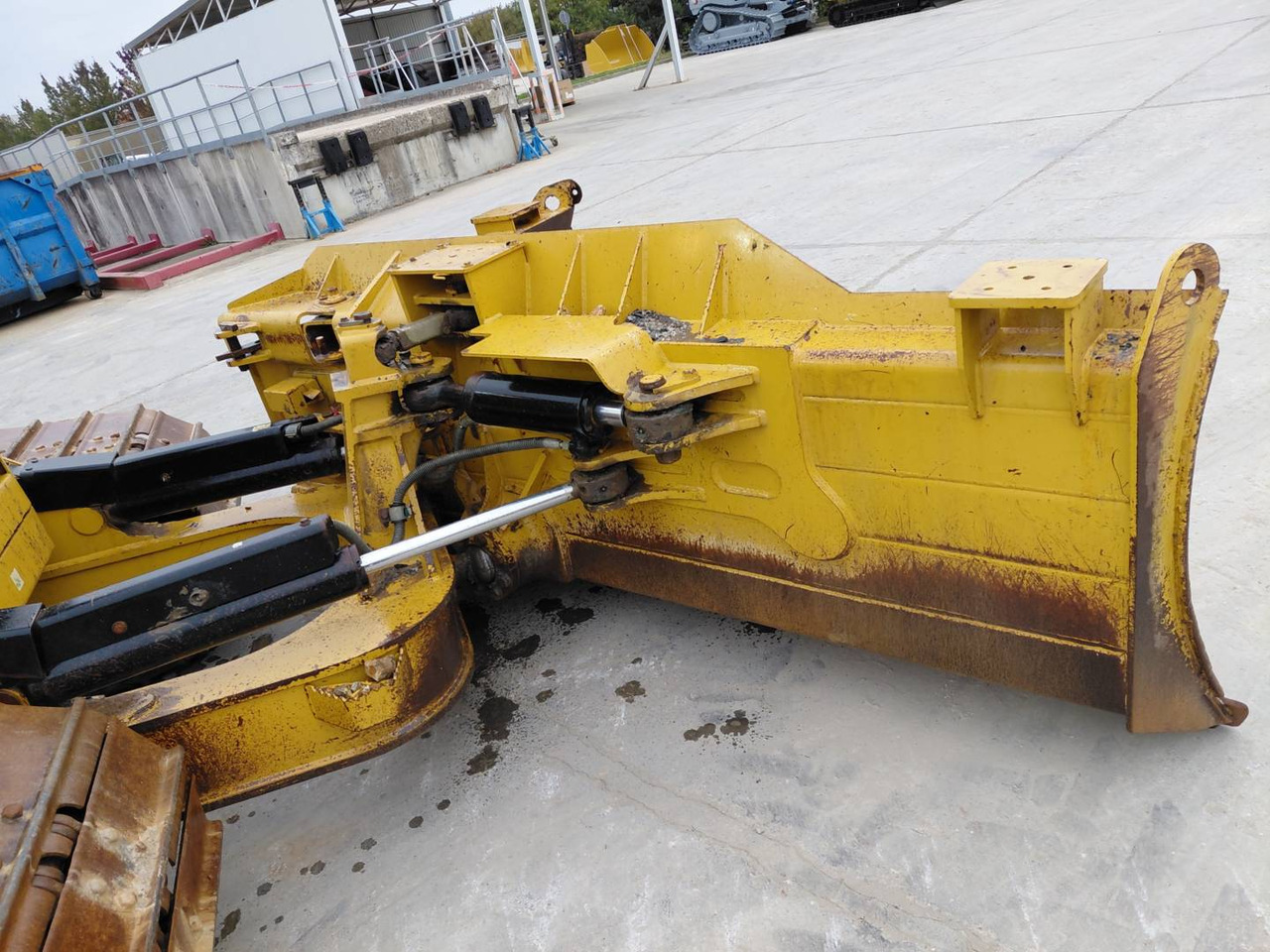 Buldozer CAT D6N3B LGP: Foto 12