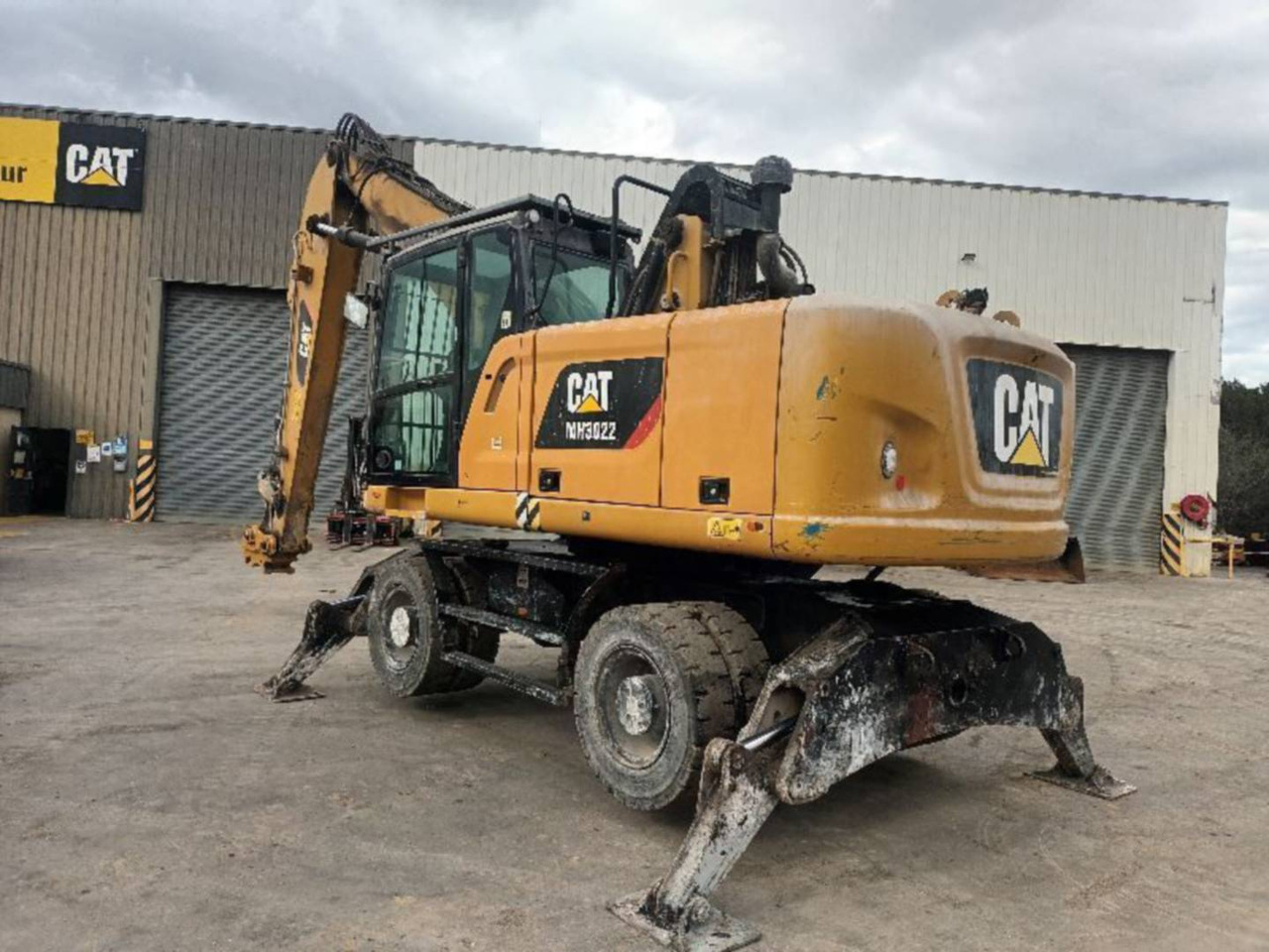 CAT MH3022-1 - Excavator pe roţi: Foto 2 CAT MH3022-1 - Excavator pe roţi: Foto 2