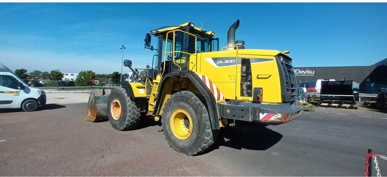 DOOSAN INFRACORE AMERICA CORP. DL300.5 - Încărcător frontal pe pneuri: Foto 4 DOOSAN INFRACORE AMERICA CORP. DL300.5 - Încărcător frontal pe pneuri: Foto 4