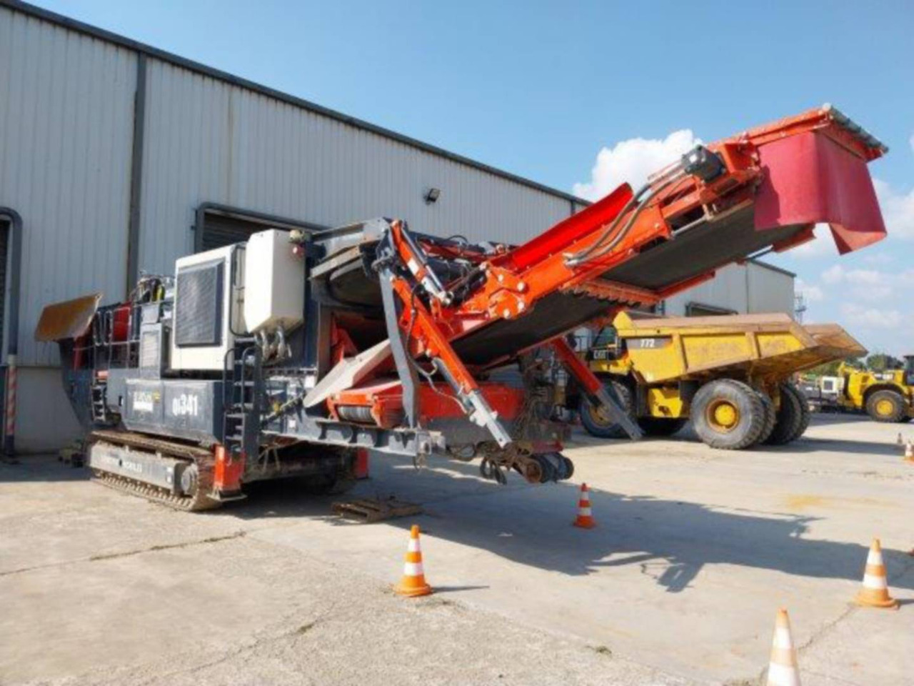 SANDVIK MINING & CONSTRUCTION QI341HS - Concasor mobil: Foto 2 SANDVIK MINING & CONSTRUCTION QI341HS - Concasor mobil: Foto 2