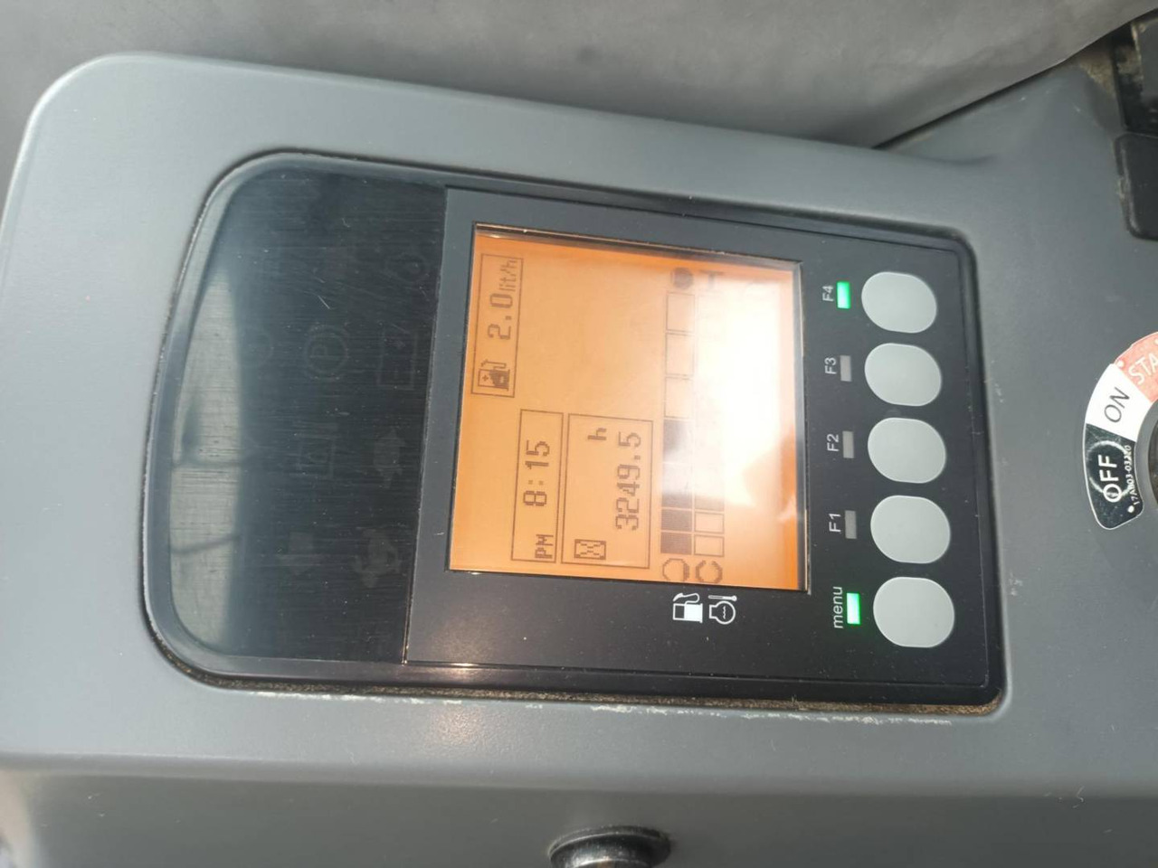 YANMAR SV100 - Excavator pe şenile: Foto 5 YANMAR SV100 - Excavator pe şenile: Foto 5