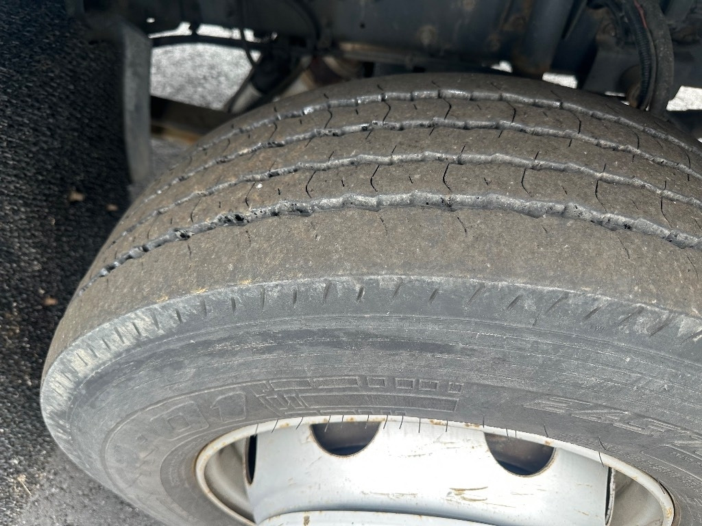 DAF 55.180 henkilönostin - Camion cu macara: Foto 5 DAF 55.180 henkilönostin - Camion cu macara: Foto 5