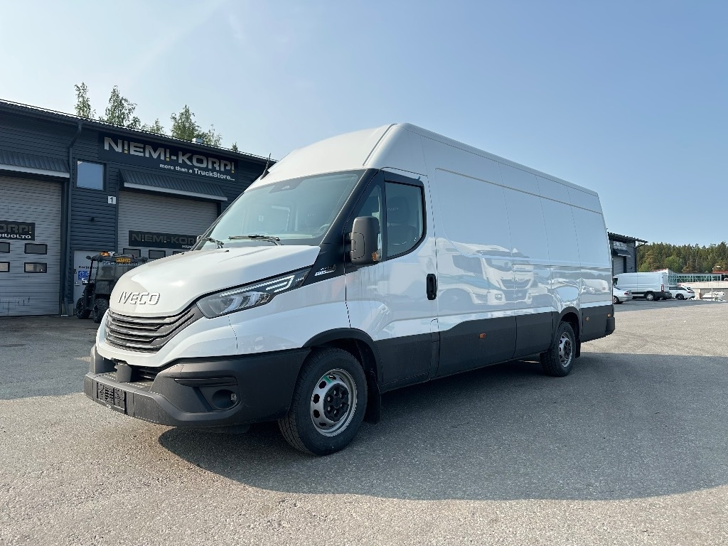 Iveco Daily 35S16A8 16m3 - Dubă: Foto 1 Iveco Daily 35S16A8 16m3 - Dubă: Foto 1