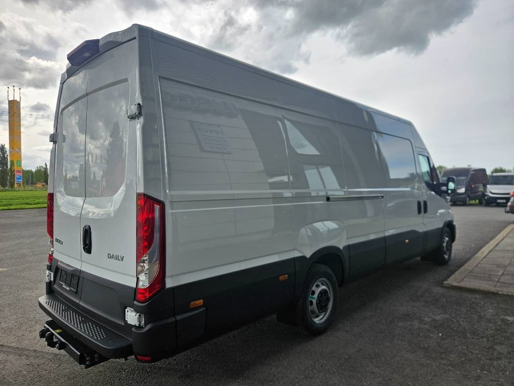 Iveco Daily 35S16A8 - Dubă: Foto 3 Iveco Daily 35S16A8 - Dubă: Foto 3
