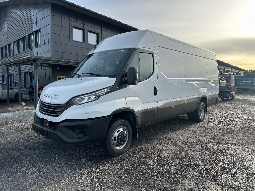 Iveco Daily 50C18 16m3 - Dubă: Foto 1 Iveco Daily 50C18 16m3 - Dubă: Foto 1