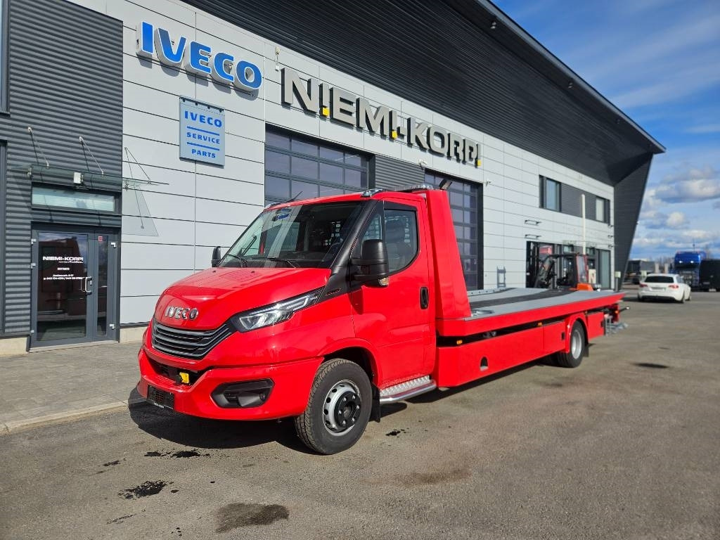 Iveco Daily 72 C180 nopeaan toimitukseen - Maşină de tractare: Foto 1 Iveco Daily 72 C180 nopeaan toimitukseen - Maşină de tractare: Foto 1