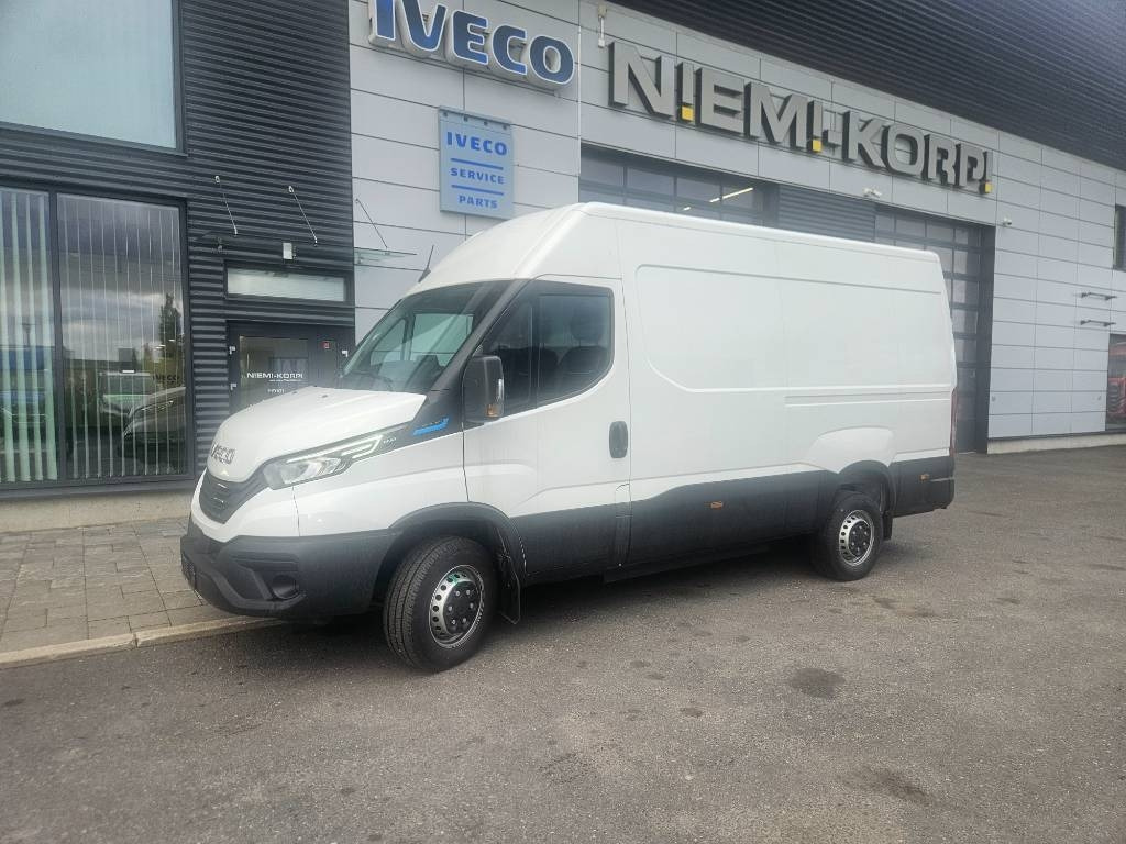 Iveco eDaily 42S14 12m3 - Dubă, Autoutilitară electrică: Foto 1 Iveco eDaily 42S14 12m3 - Dubă, Autoutilitară electrică: Foto 1