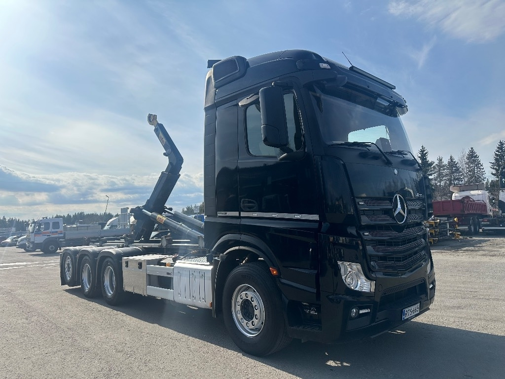 Mercedes-Benz Actros 3563 - Camion cu cârlig: Foto 2 Mercedes-Benz Actros 3563 - Camion cu cârlig: Foto 2