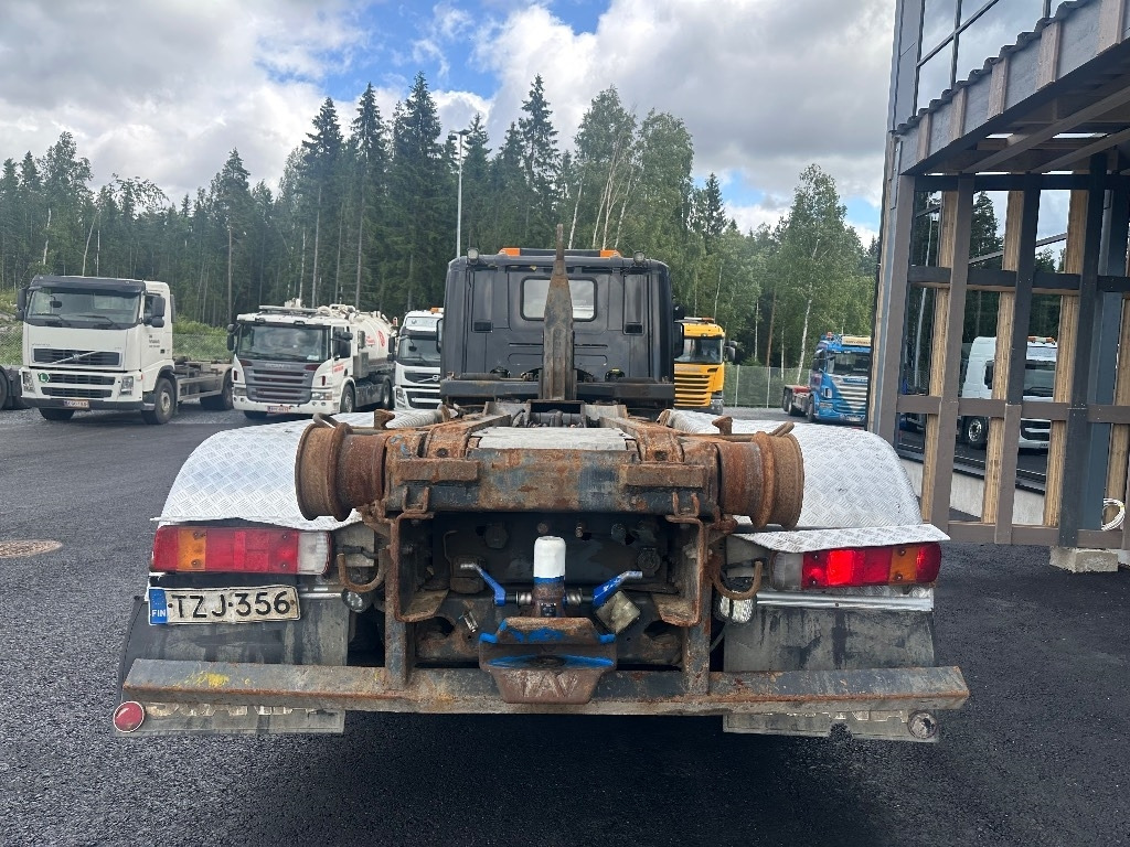 Scania P420 6x2*4 - Camion cu cârlig: Foto 4 Scania P420 6x2*4 - Camion cu cârlig: Foto 4