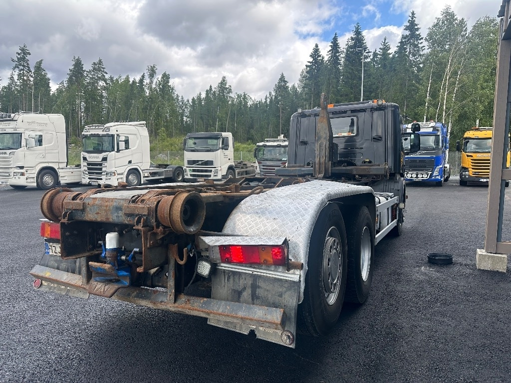 Scania P420 6x2*4 - Camion cu cârlig: Foto 3 Scania P420 6x2*4 - Camion cu cârlig: Foto 3