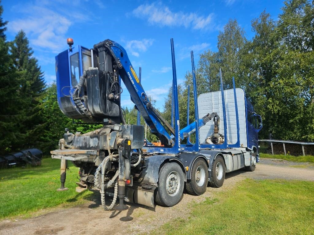 Volvo FH 16 750 8x4 76tn yhdistelmä - Camion forestier: Foto 2 Volvo FH 16 750 8x4 76tn yhdistelmä - Camion forestier: Foto 2