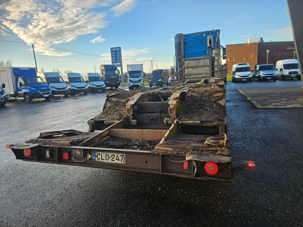 Volvo FH12 8x4 - Camion forestier: Foto 4 Volvo FH12 8x4 - Camion forestier: Foto 4