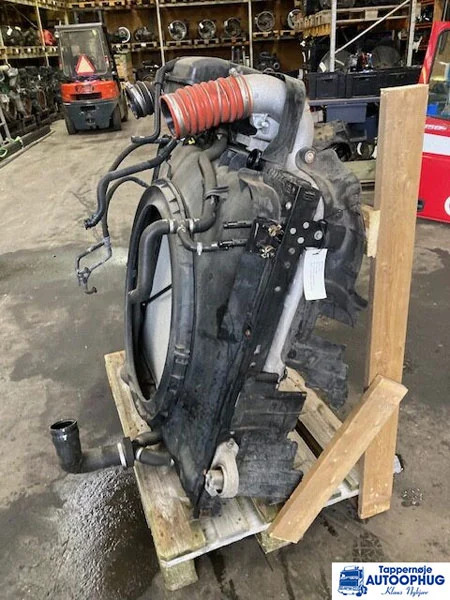 DAF Køler pakke – DAF 2204691 – DAF 2125896 – DAF 2015914 - Intercooler pentru Camion: Foto 2 DAF Køler pakke – DAF 2204691 – DAF 2125896 – DAF 2015914 - Intercooler pentru Camion: Foto 2