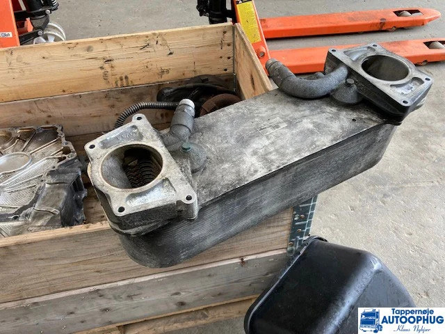 MAN Alu bundkar ramme / Crankcase yoke OEM 51.05841-3019 - Motor şi piese pentru Camion: Foto 5 MAN Alu bundkar ramme / Crankcase yoke OEM 51.05841-3019 - Motor şi piese pentru Camion: Foto 5