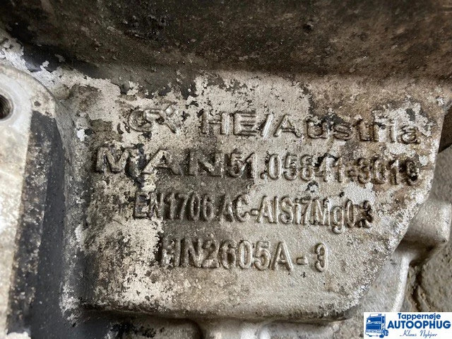 MAN Alu bundkar ramme / Crankcase yoke OEM 51.05841-3019 - Motor şi piese pentru Camion: Foto 3 MAN Alu bundkar ramme / Crankcase yoke OEM 51.05841-3019 - Motor şi piese pentru Camion: Foto 3