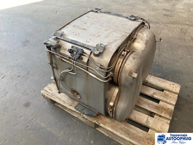 MAN Silencer MAN OEM: 81.15103-6137 - Sistem de evacuare pentru Camion: Foto 1 MAN Silencer MAN OEM: 81.15103-6137 - Sistem de evacuare pentru Camion: Foto 1