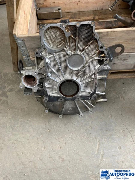 MAN Svinghjul / Flywheel housing OEM: 51.01401-5421 - Motor şi piese pentru Camion: Foto 1 MAN Svinghjul / Flywheel housing OEM: 51.01401-5421 - Motor şi piese pentru Camion: Foto 1