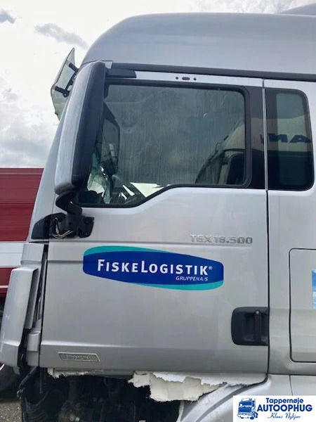 MAN TGX dør – door LH oem: 81.62600-4129 - Caroserie și exterior pentru Camion: Foto 1 MAN TGX dør – door LH oem: 81.62600-4129 - Caroserie și exterior pentru Camion: Foto 1