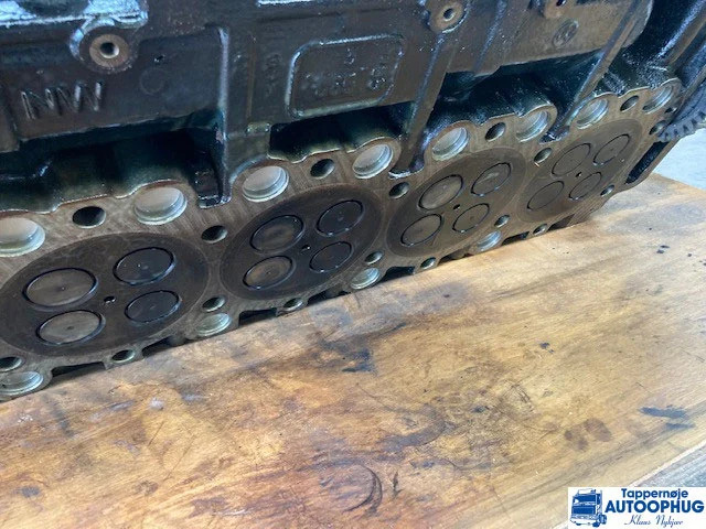 MAN Topstykke / Cylinder head OEM: 51.03100-6752 - Motor şi piese pentru Camion: Foto 1 MAN Topstykke / Cylinder head OEM: 51.03100-6752 - Motor şi piese pentru Camion: Foto 1