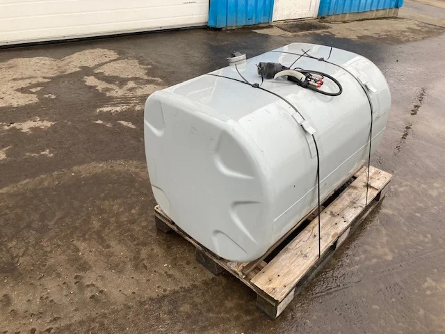 Scania Diesel tank – Scania 2849797 - Rezervor combustibil pentru Camion: Foto 3 Scania Diesel tank – Scania 2849797 - Rezervor combustibil pentru Camion: Foto 3