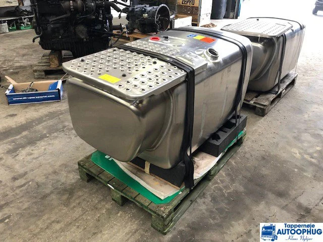 Scania Tank 540 P/N: 2132703 - Rezervor combustibil pentru Camion: Foto 5 Scania Tank 540 P/N: 2132703 - Rezervor combustibil pentru Camion: Foto 5