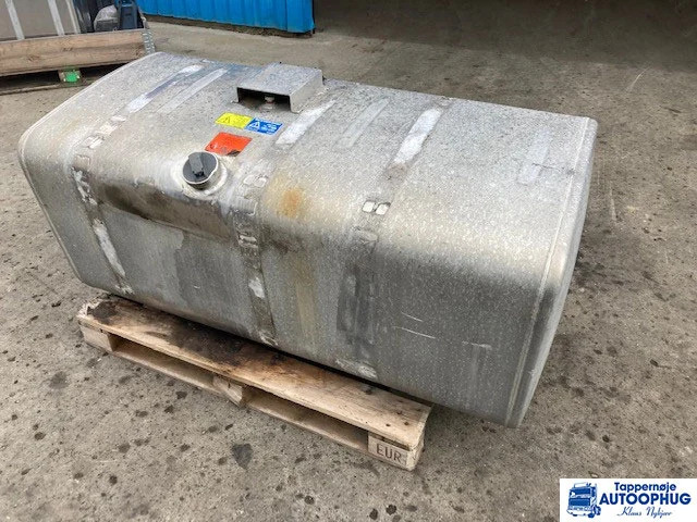 Scania diesel tank 600L Scania 1871191 - Rezervor combustibil pentru Camion: Foto 1 Scania diesel tank 600L Scania 1871191 - Rezervor combustibil pentru Camion: Foto 1