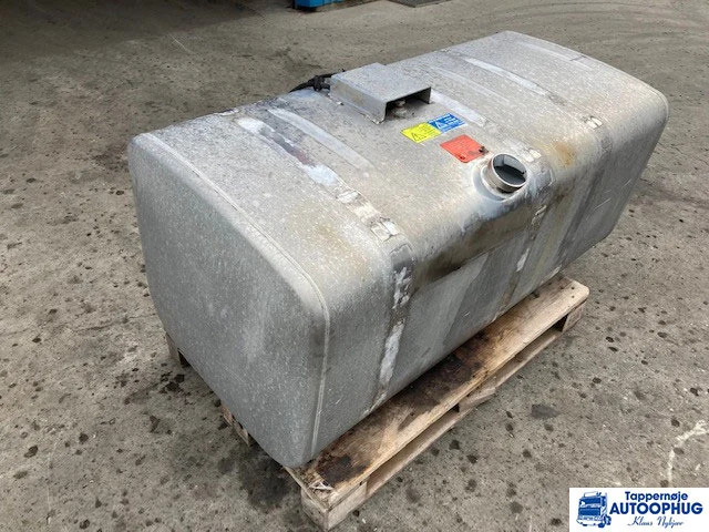 Scania diesel tank 600L Scania 1871191 - Rezervor combustibil pentru Camion: Foto 2 Scania diesel tank 600L Scania 1871191 - Rezervor combustibil pentru Camion: Foto 2