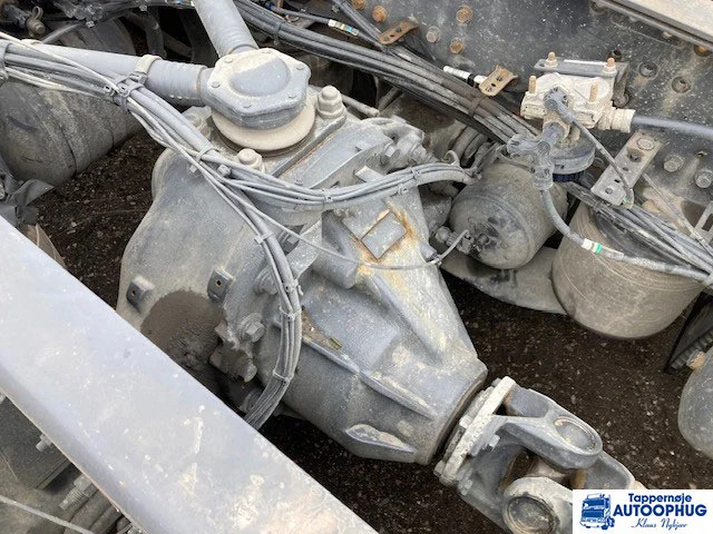 Volvo FH500 TC 8X2 - Camion şasiu: Foto 5 Volvo FH500 TC 8X2 - Camion şasiu: Foto 5