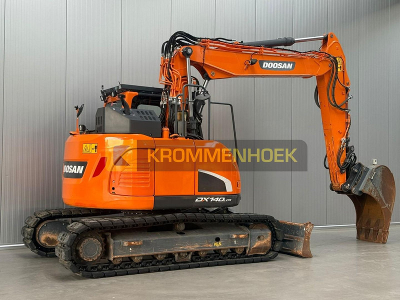 Doosan DX 140 LCR-5 Oilquick - Excavator pe şenile: Foto 4 Doosan DX 140 LCR-5 Oilquick - Excavator pe şenile: Foto 4