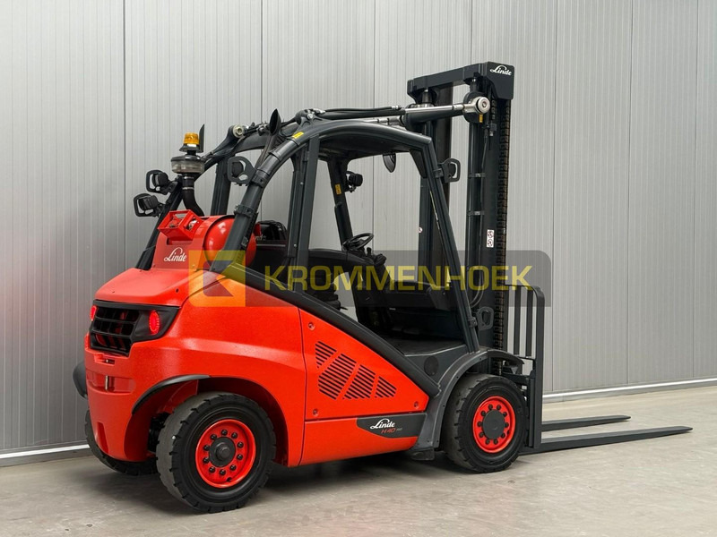 Linde H 40 T-02 - Stivuitor GPL: Foto 4 Linde H 40 T-02 - Stivuitor GPL: Foto 4