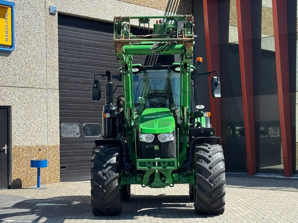 John Deere 6110M, 2021, Auto Power, 623R frontloader!! - Tractor agricol: Foto 2 John Deere 6110M, 2021, Auto Power, 623R frontloader!! - Tractor agricol: Foto 2