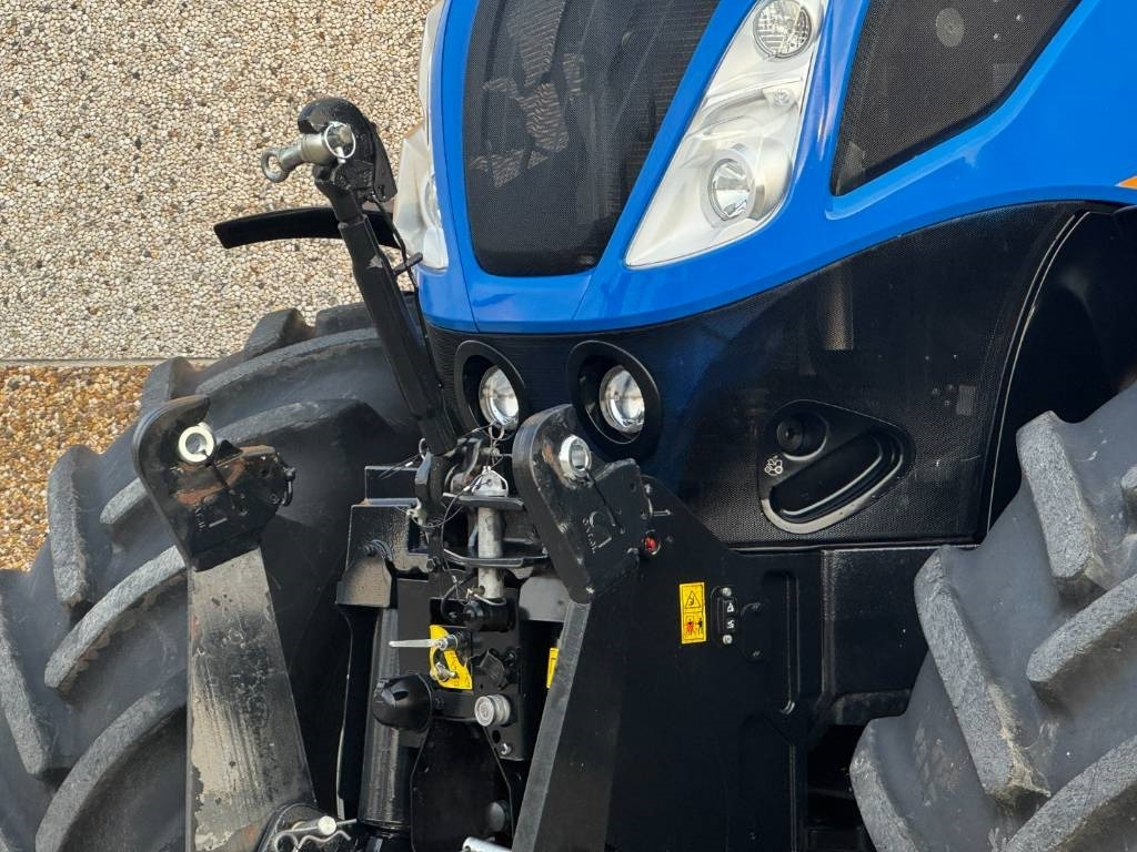 New Holland T7.270 Auto Command, frontlinkage + PTO,1091 hr - Tractor agricol: Foto 4 New Holland T7.270 Auto Command, frontlinkage + PTO,1091 hr - Tractor agricol: Foto 4