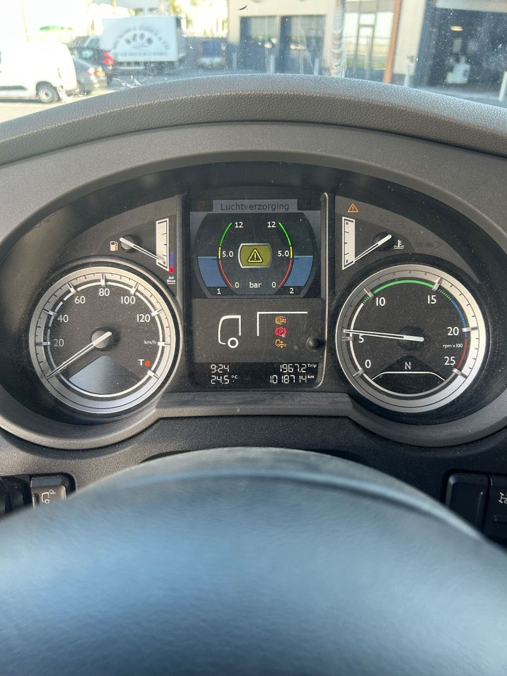 DAF XF 460 XF460 Super Space Cab - Cap tractor: Foto 3 DAF XF 460 XF460 Super Space Cab - Cap tractor: Foto 3