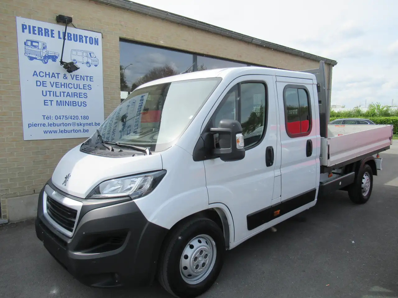 Peugeot Boxer DBLE CAB PICK_UP 165CV 19800€+TVA/BTW - Autoutilitară cu platformă, Autoutilitară cabină dublă: Foto 1 Peugeot Boxer DBLE CAB PICK_UP 165CV 19800€+TVA/BTW - Autoutilitară cu platformă, Autoutilitară cabină dublă: Foto 1