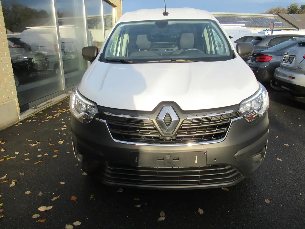 Renault Express AIRCO NAVI CRUISE 95CV 14500+TVA/BTW - Autoutilitară compactă: Foto 3 Renault Express AIRCO NAVI CRUISE 95CV 14500+TVA/BTW - Autoutilitară compactă: Foto 3