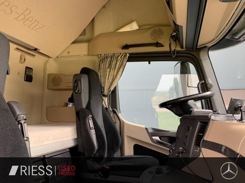 Mercedes-Benz Actros Edition 2 4xSHZ ACC AUT Bel.Sitz DynLicht - Cap tractor: Foto 5 Mercedes-Benz Actros Edition 2 4xSHZ ACC AUT Bel.Sitz DynLicht - Cap tractor: Foto 5