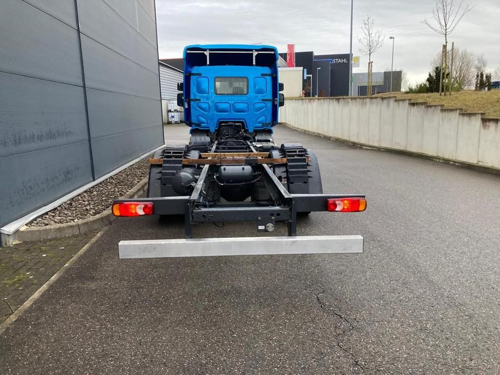 DAF LF 210 FA Standheizung / 5.00m Rd / 7.490kg DAF LF 210 FA Standheizung / 5.00m Rd / 7.490kg - Camion şasiu: Foto 5 DAF LF 210 FA Standheizung / 5.00m Rd / 7.490kg DAF LF 210 FA Standheizung / 5.00m Rd / 7.490kg - Camion şasiu: Foto 5