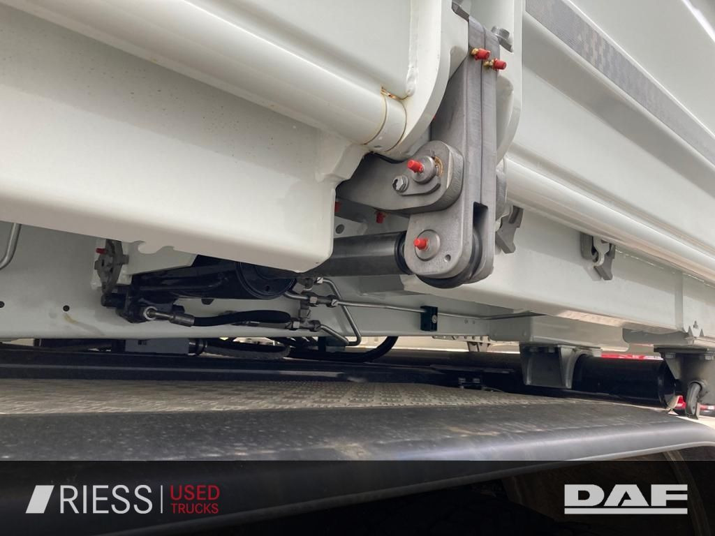 DAF XFc 480 FAT 6x4 Intarder Bordmatik Trigenius DAF XFc 480 FAT 6x4 Intarder Bordmatik Trigenius în leasing DAF XFc 480 FAT 6x4 Intarder Bordmatik Trigenius DAF XFc 480 FAT 6x4 Intarder Bordmatik Trigenius: Foto 9 DAF XFc 480 FAT 6x4 Intarder Bordmatik Trigenius DAF XFc 480 FAT 6x4 Intarder Bordmatik Trigenius în leasing DAF XFc 480 FAT 6x4 Intarder Bordmatik Trigenius DAF XFc 480 FAT 6x4 Intarder Bordmatik Trigenius: Foto 9