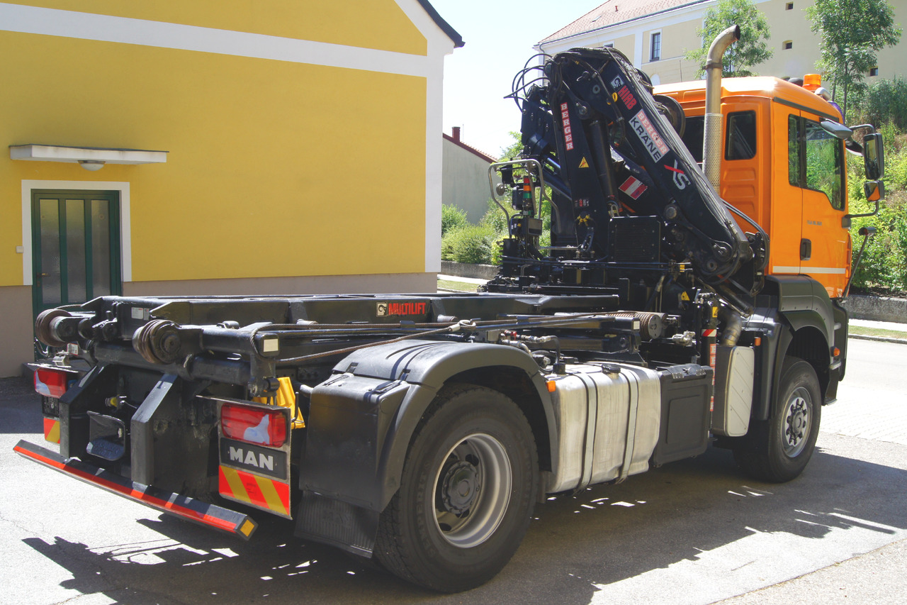 MAN TGA 18.360 BL 4x4/Euro 4/TÜV/HIAB 111 korbfähig/MULTILIFT/Winterdienst - Camion cu cârlig, Camion cu macara: Foto 5 MAN TGA 18.360 BL 4x4/Euro 4/TÜV/HIAB 111 korbfähig/MULTILIFT/Winterdienst - Camion cu cârlig, Camion cu macara: Foto 5