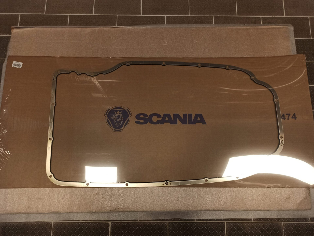 SCANIA GASKET - 2252095 - Garnitură motor pentru Camion: Foto 1 SCANIA GASKET - 2252095 - Garnitură motor pentru Camion: Foto 1