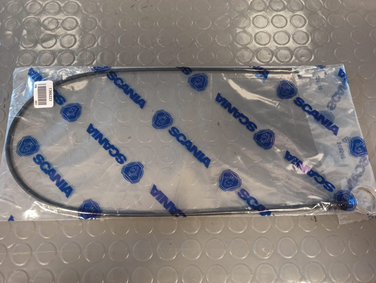 SCANIA STORAGE LID CABLE CONTROL 1366223 - Cabină și interior pentru Camion: Foto 1 SCANIA STORAGE LID CABLE CONTROL 1366223 - Cabină și interior pentru Camion: Foto 1