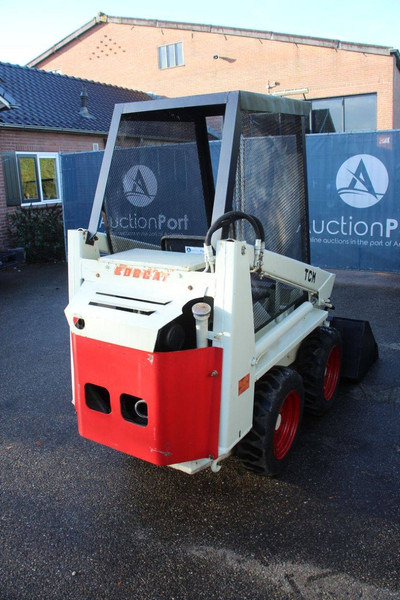 Bobcat 315 - Încărcător frontal pe pneuri: Foto 5 Bobcat 315 - Încărcător frontal pe pneuri: Foto 5