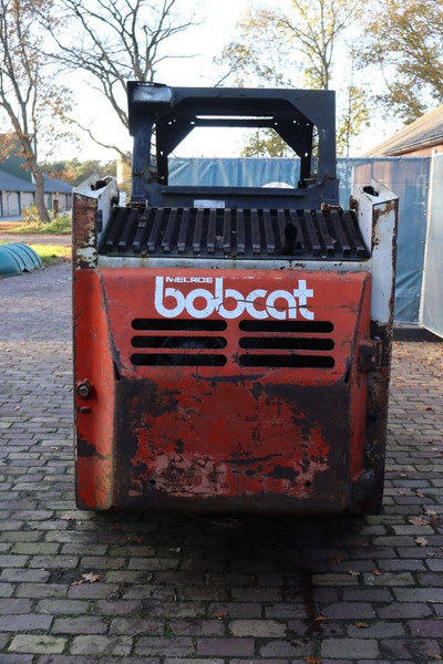 Bobcat 641 - Încărcător frontal pe pneuri: Foto 5 Bobcat 641 - Încărcător frontal pe pneuri: Foto 5