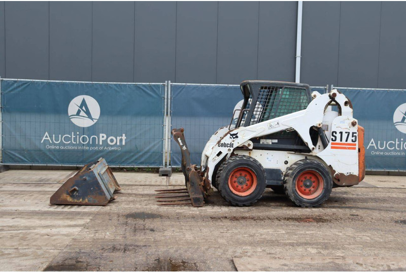 Bobcat S175 - Încărcător frontal pe pneuri: Foto 1 Bobcat S175 - Încărcător frontal pe pneuri: Foto 1